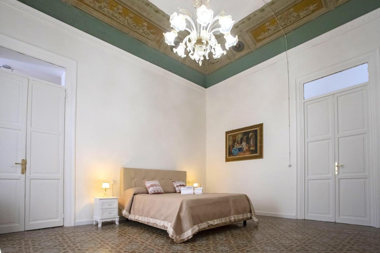 Terre D'Oro, Appartamento Di Lusso In Centro Citta 팔레르모 외부 사진